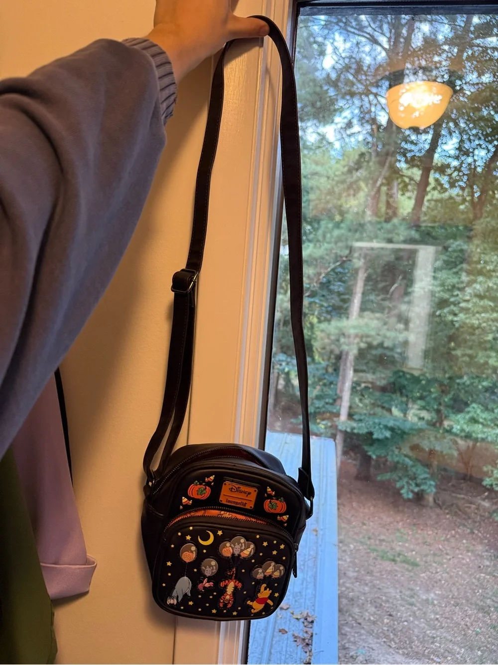 Loungefly crossbody - Winnie the Pooh Halloween Balloons - Glow-in-the-dark